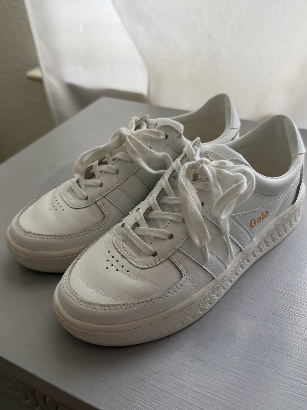 Gola White Leather Sneakers with Gold Logo - Picture 5 of 6